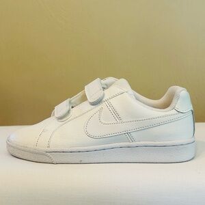 Nike Court Royale Kids’ Sneakers